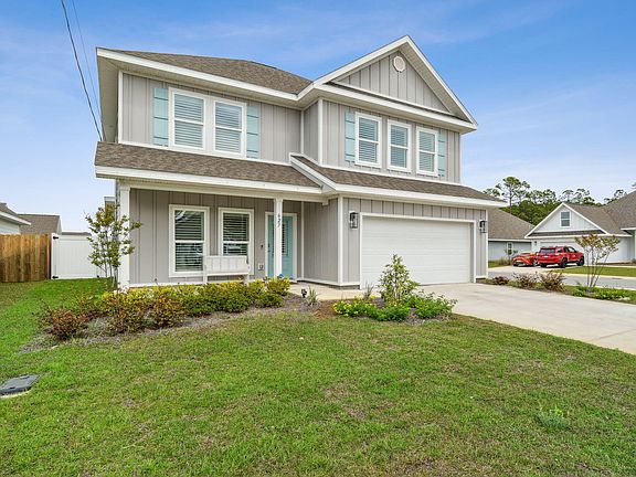 2nd image of 627 Las Roblas Grande Dr