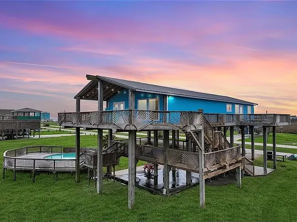 1056 Van Sant, Pt Bolivar, TX 77650