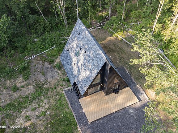 5th image of 238 Grist Mill Road