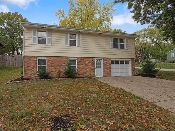 5876 N Oakley Ave, Kansas City, MO 64119