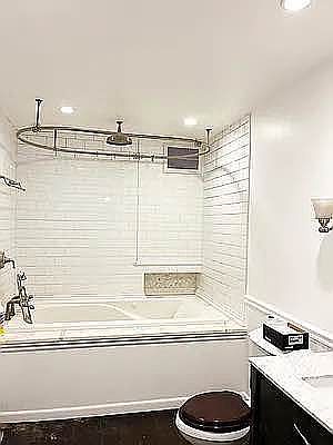 1st image of 125 Quincy St APT 1