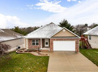 6308 Oak Ridge Ct, Saint Joseph, MO 64504