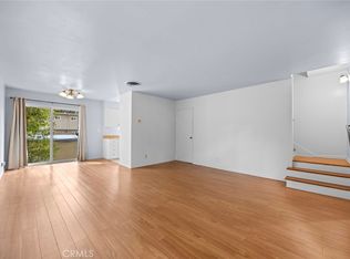 11138 Aqua Vista St APT 22, North Hollywood, CA