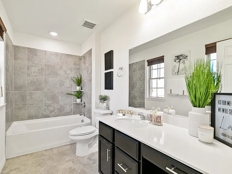 4208 Wood River Trl — Photo 34