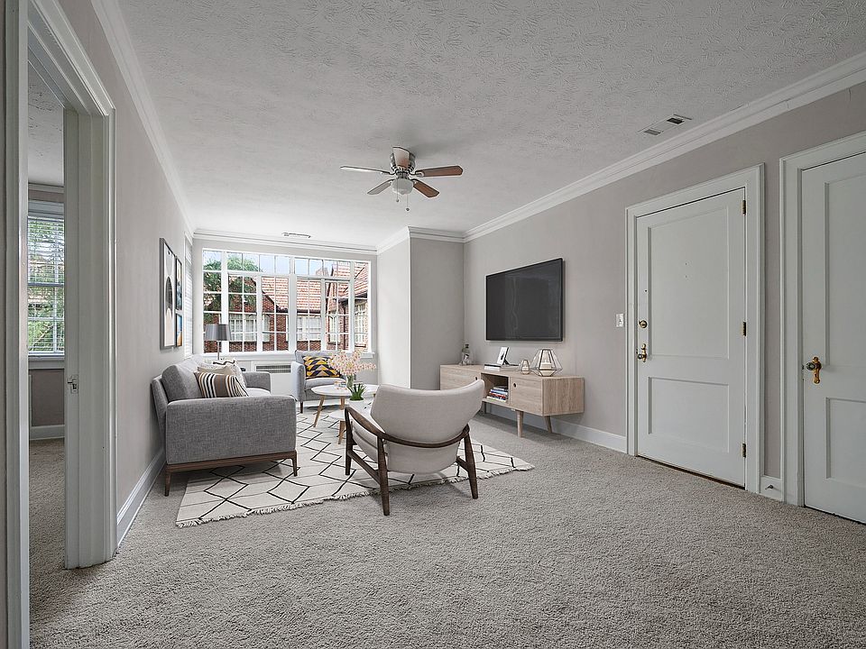 1765-PEACHTREE-ST-NE-ATLANTA-009_VS