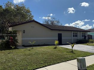 5112 SW 87th Ter, Fort Lauderdale, FL 33328
