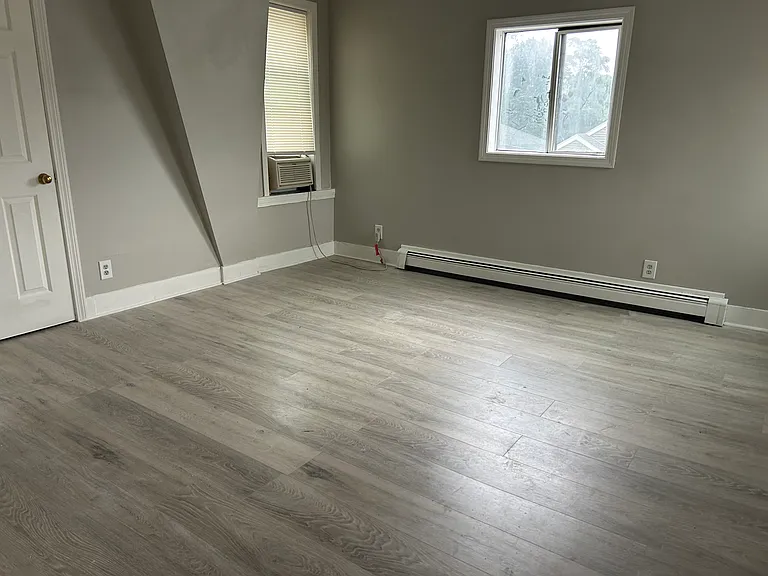 16 Lincoln St #5 — Photo 6