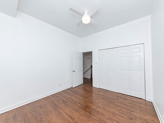 3rd image of 1426 N Greenview Ave #33