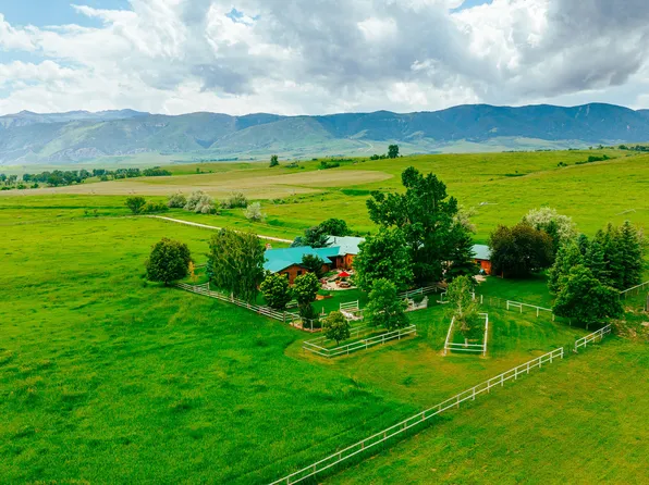528 Highway 335, Big Horn, WY 82833