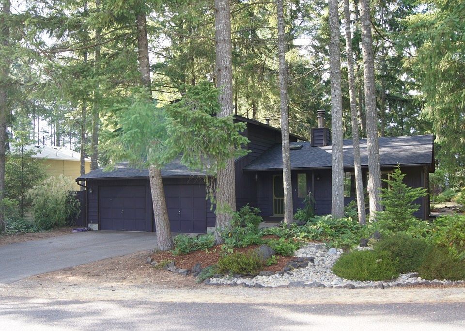 1st image of 8548 48th Ct NE