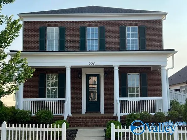 228 Haystack Dr, Madison, AL 35757