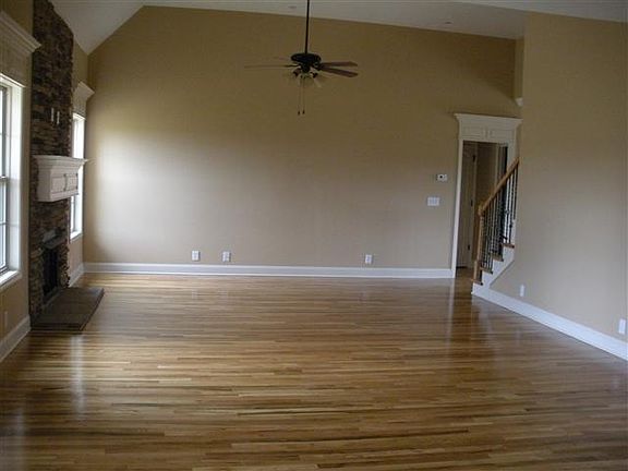 4th image of 377 Cascade Fls Lot 377