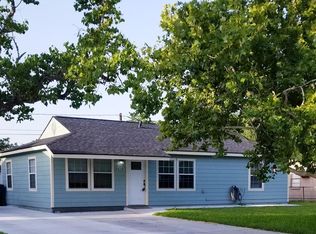 1010 W 10th St, Freeport, TX 77541
