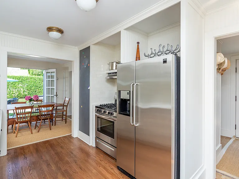 40 McGuirk St — Photo 6