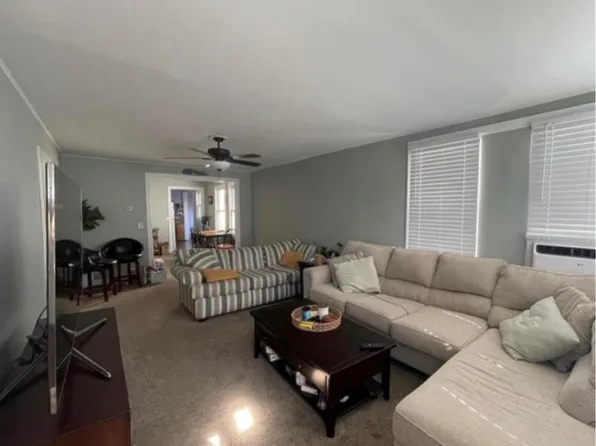 43 Kentucky St, Long Beach, NY 11561