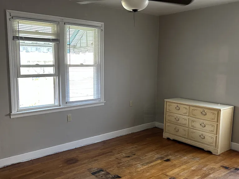 1616 Adams Ave — Photo 10