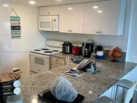 3rd image of 4550 NW 9th St APT E621