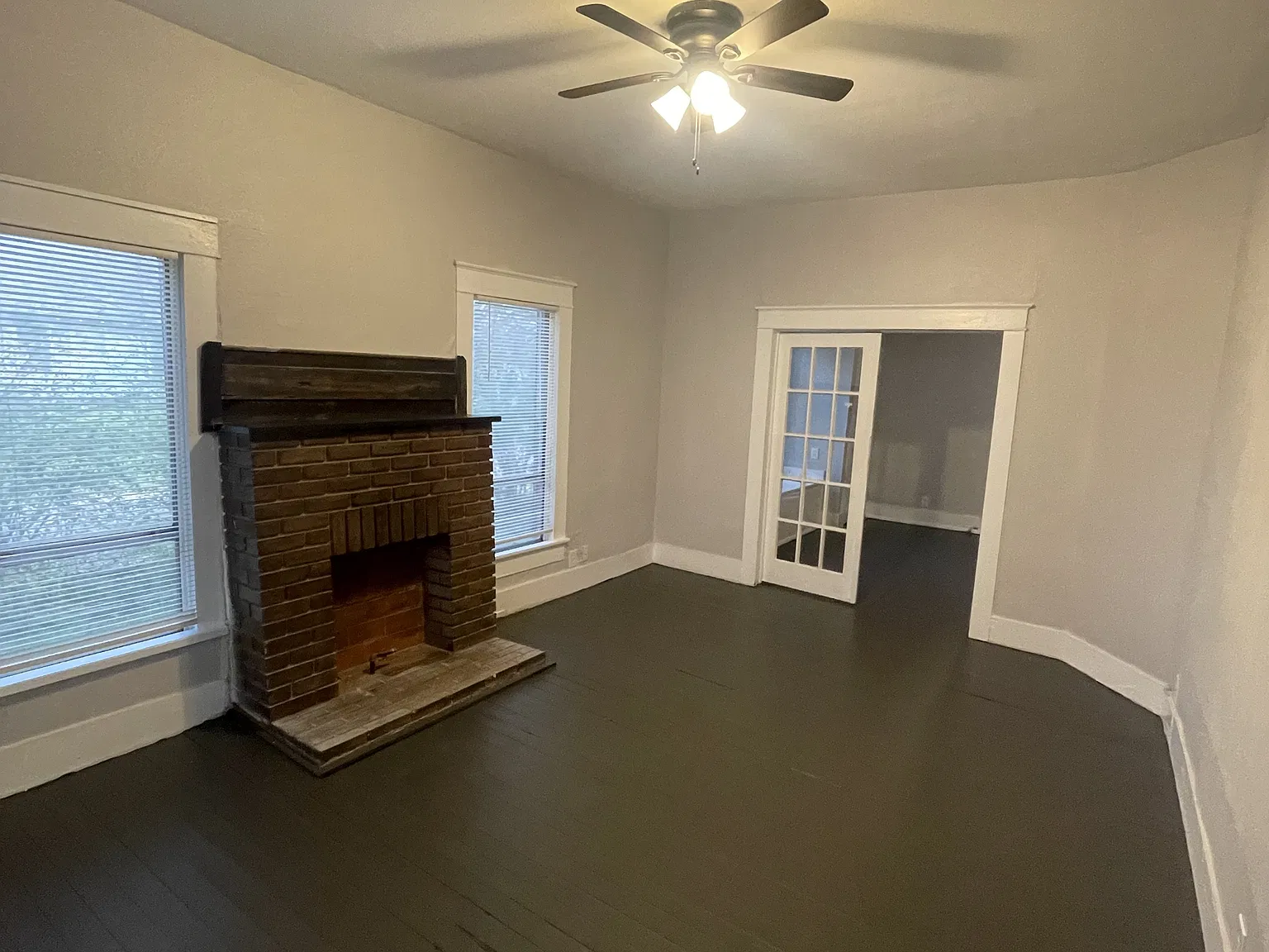 334 North Clements Street - A — Photo 1