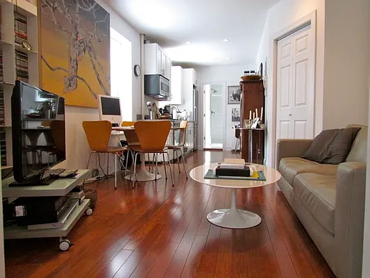 Rented by Landmark Real Estate | media 12