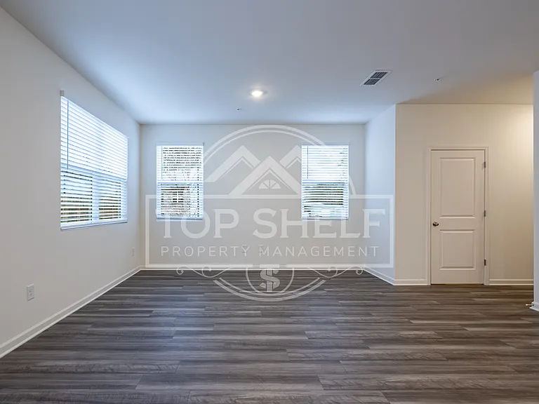 2010 Ayla Dr #1 — Photo 7