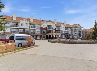 1010 W Arbour Lake Rd NW #2130, Calgary, AB T3G 4Y8