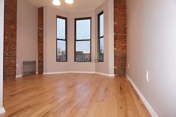 Rented by Citi Nest Group LLC | media 29