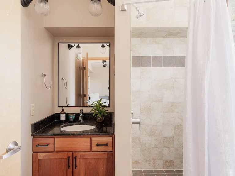 2715 Blake St #204 — Photo 28