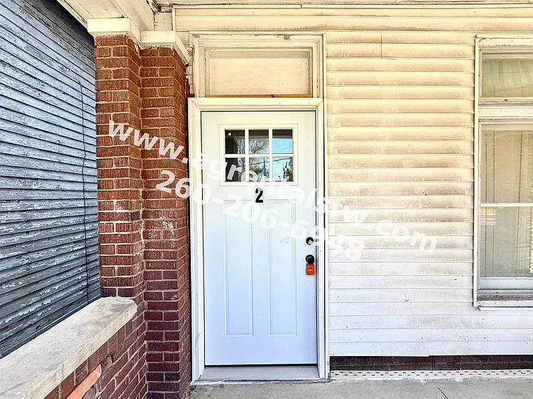 1512 Taylor St — Photo 2