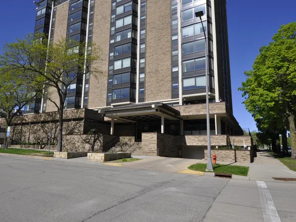 207 5th Ave SW APT 1101, Rochester, MN 55902