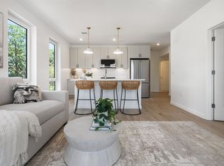 80 Constitution Ave #326, Portsmouth, NH 03801