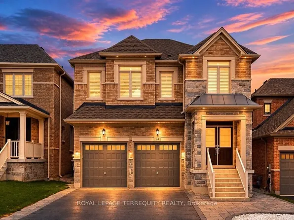 24 Hydrangea Holw, East Gwillimbury, ON L9N 0T3