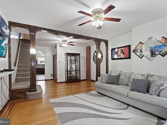 5th image of 125 McKean St