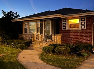 8440 W Agatite Ave, Chicago, IL