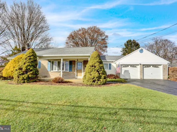 920 N Church Rd, Sinking Spring, PA 19608