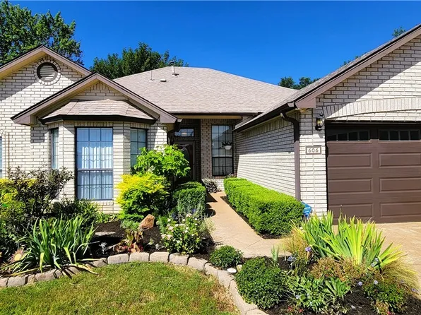 606 Red Cloud Dr, Harker Heights, TX 76548