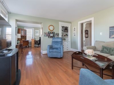 215 Central St, Saugus, MA, 01906