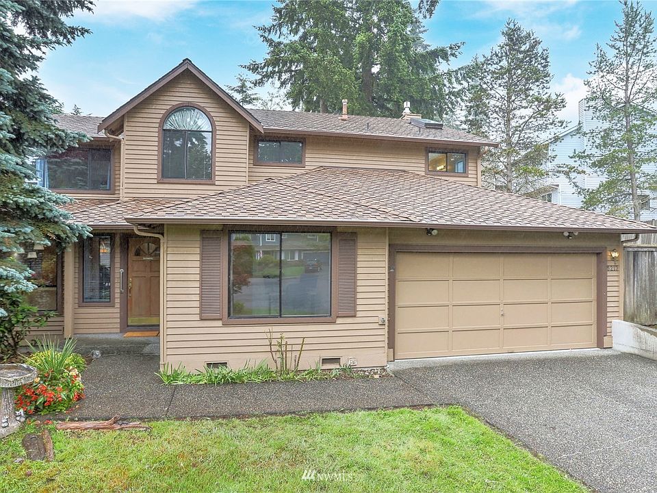 Welcome Home to this Summerwind Stunner!>