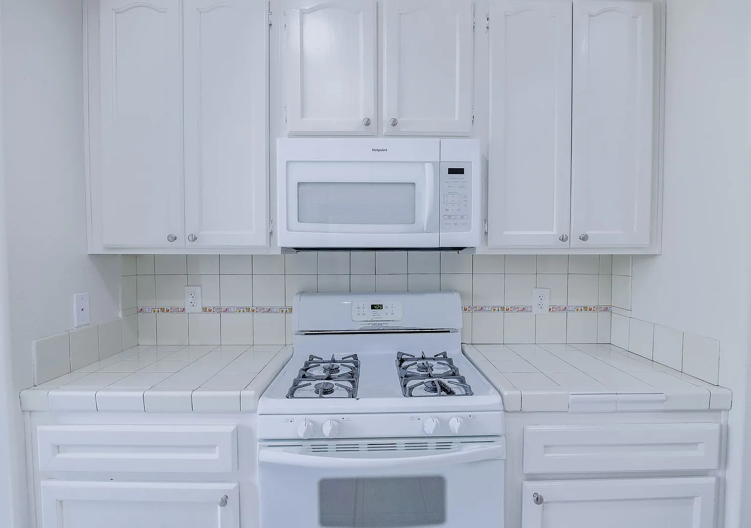 Spacious 3BR/2BA Chula Vista Apartment | Attached Garage + Patio + Pet Friendly! — Photo 1