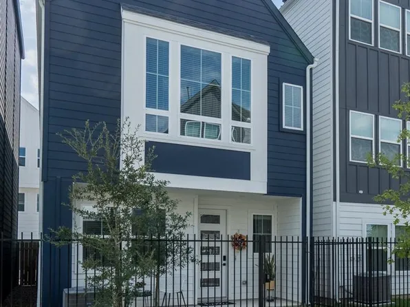 8324 Springwood Canyon Ln, Houston, TX 77055