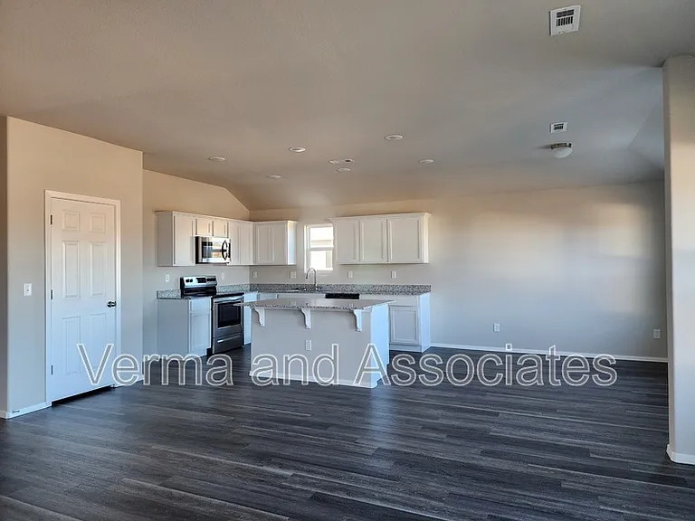 1730 King Rd — Photo 21