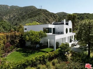 1230 Rubio Vista Rd, Altadena, CA 91001