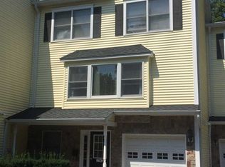 75 Carol St APT C, Ramsey, NJ 07446