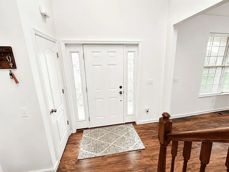 1100 Sarah Freeman Dr — Photo 11