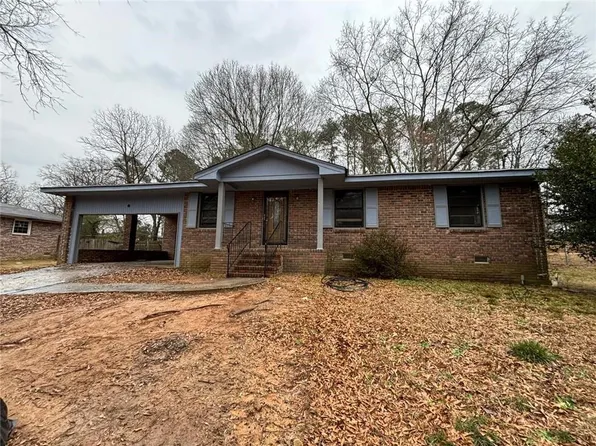 3450 Estes Dr, Atlanta, GA 30349