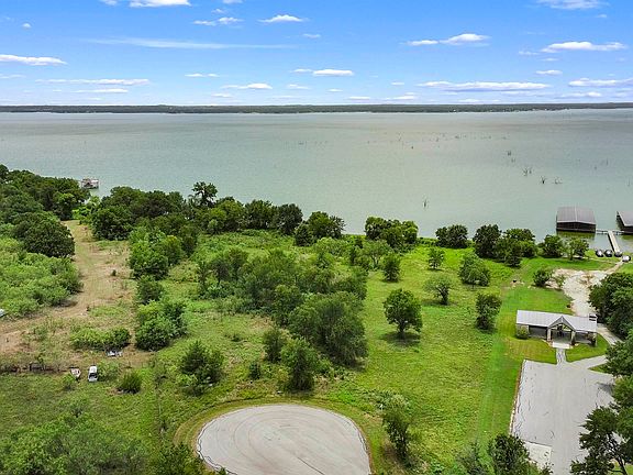 3rd image of 58 Stillwater Shores Dr