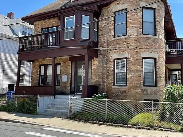 5 Wave Way Ave #3, Winthrop, MA 02152