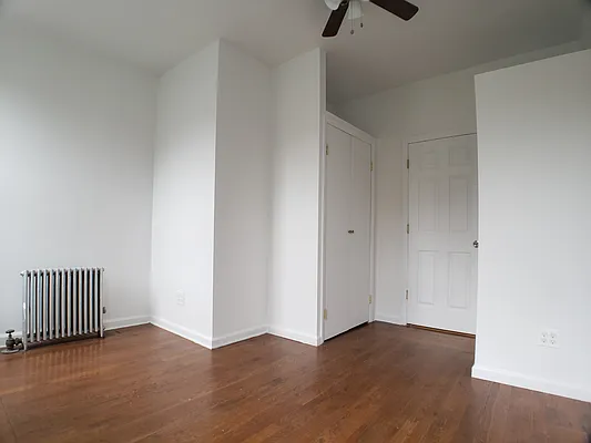 Rented by Keller Williams NYC | media 20