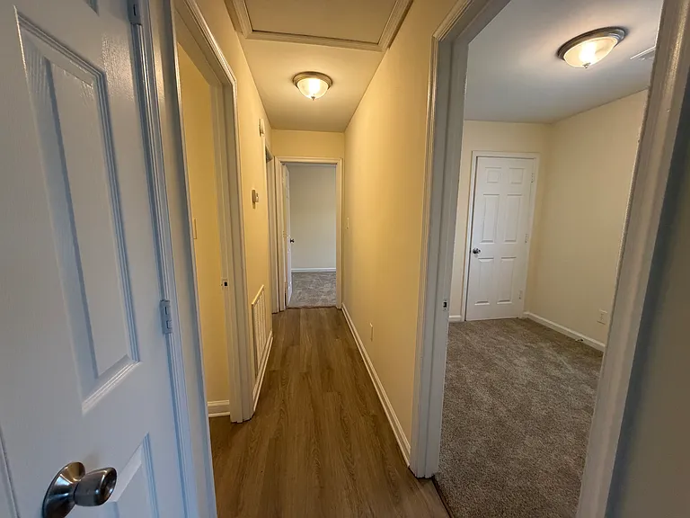 111 McConville Rd #B — Photo 12