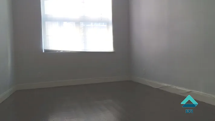 Rented by EXR | media 30