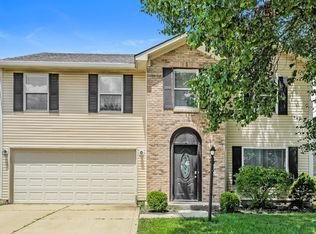 304 E Pine Ridge Dr, Westfield, IN 46074